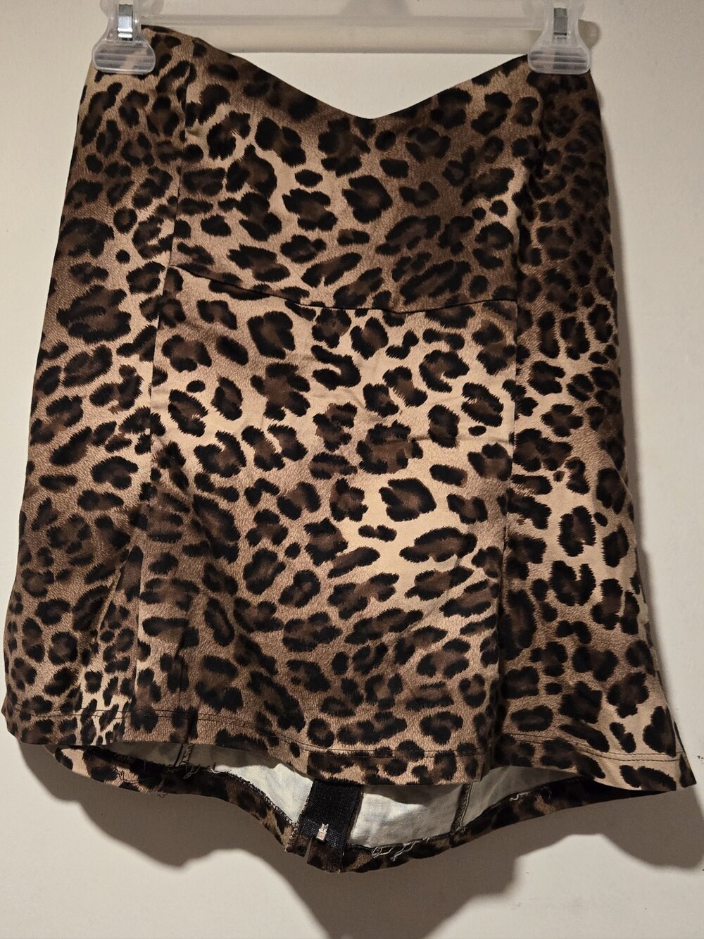 Leopard Print Sweetheart Neck Sleeveless Top  Brown & Black